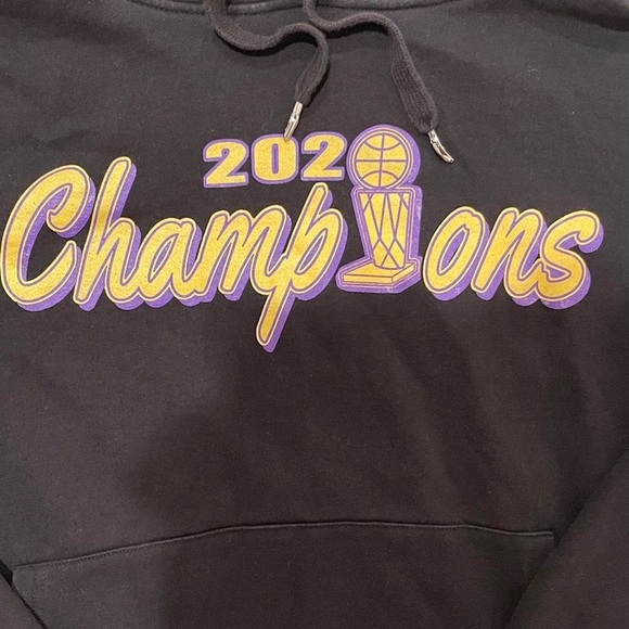 2020 Lakers Championship Hoodie NWOT - Picture 3 of 4